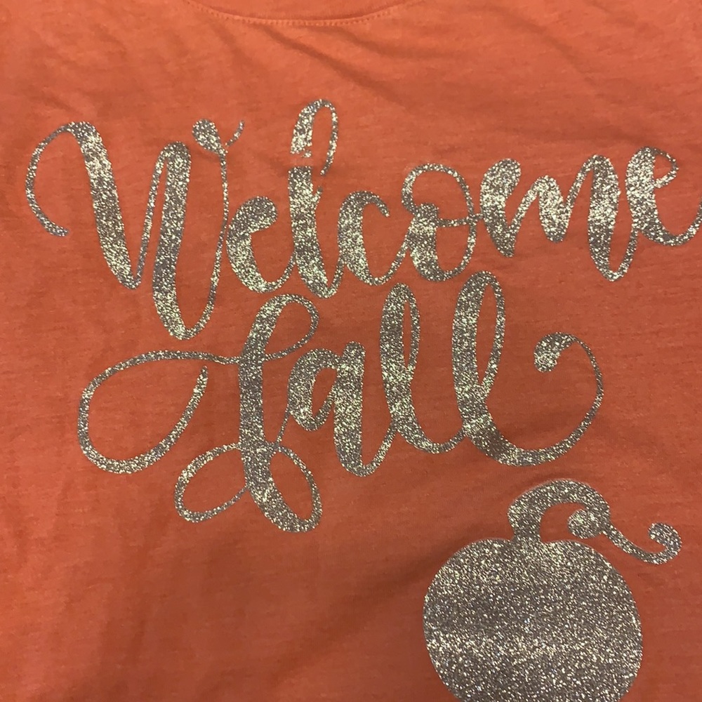 Custom made fall tee - Picture 2 of 4